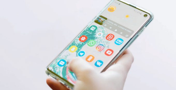 Samsung experimenteert met doorzichtige mobiele telefoon