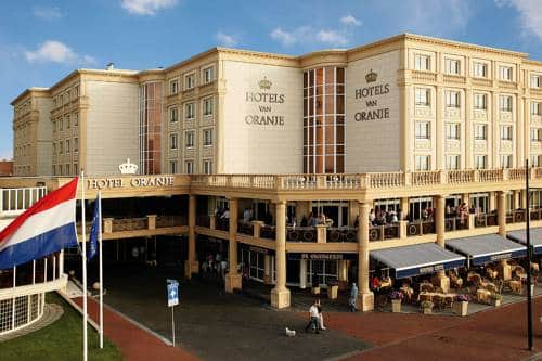 Eerste Srefidensi Gala in Hotel van Oranje