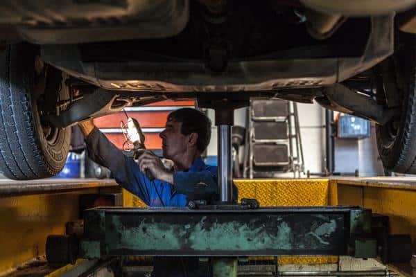 Forse verhoging tarieven keuring en herkeuring motorrijtuigen