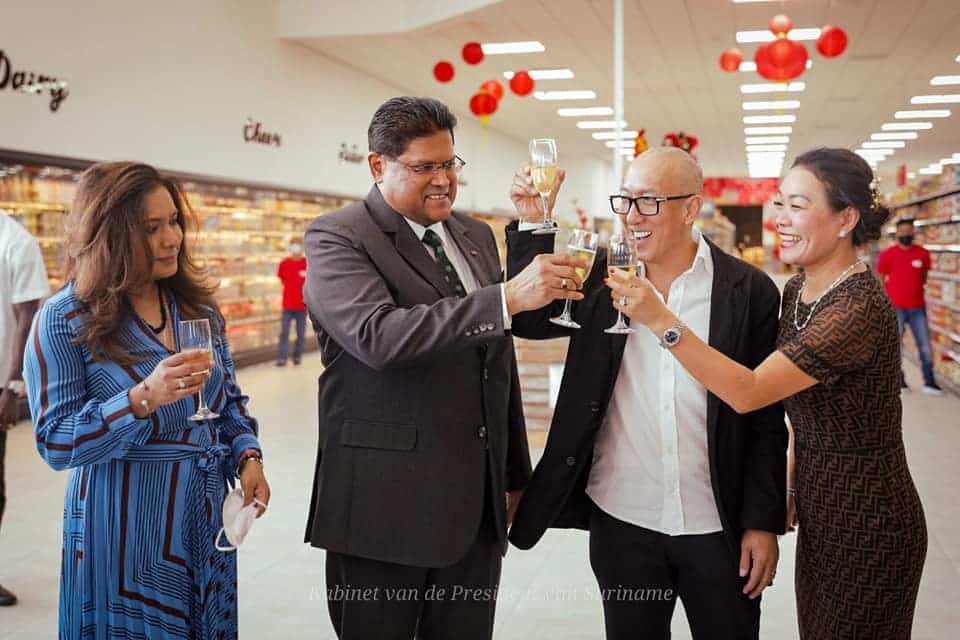 Zonder de Chinezen was Paramaribo nog smeriger en vervallen geweest