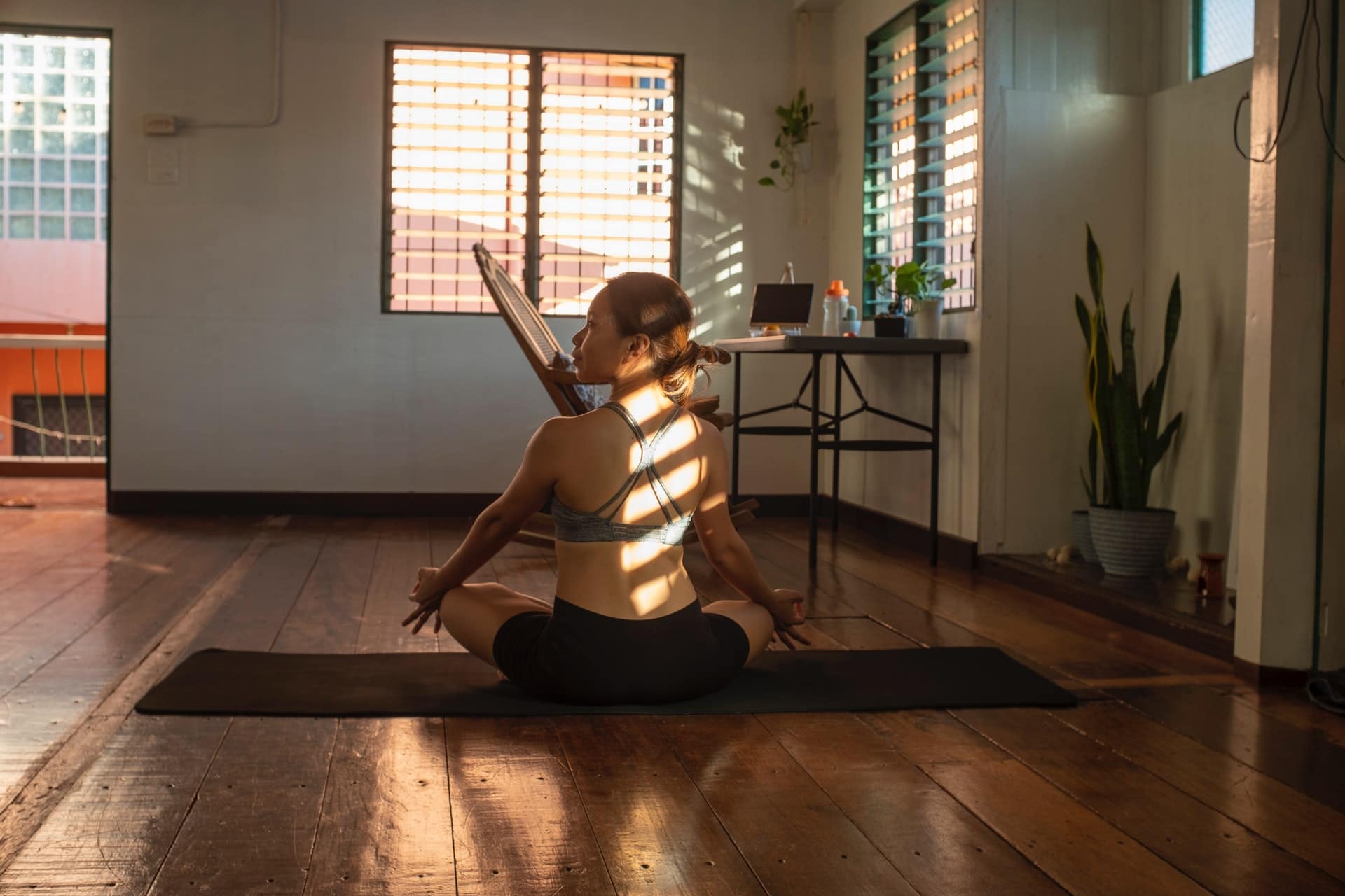 Argentijnse bioloog en senior meditatieleraar deelt ervaring over positieve invloeden meditatie op zenuwstelsel