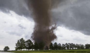 Weerdeskundigen sluiten lokale tornado vrijdag niet uit