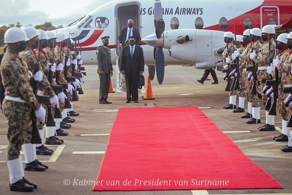 President Irfaan Ali in Suriname gearriveerd