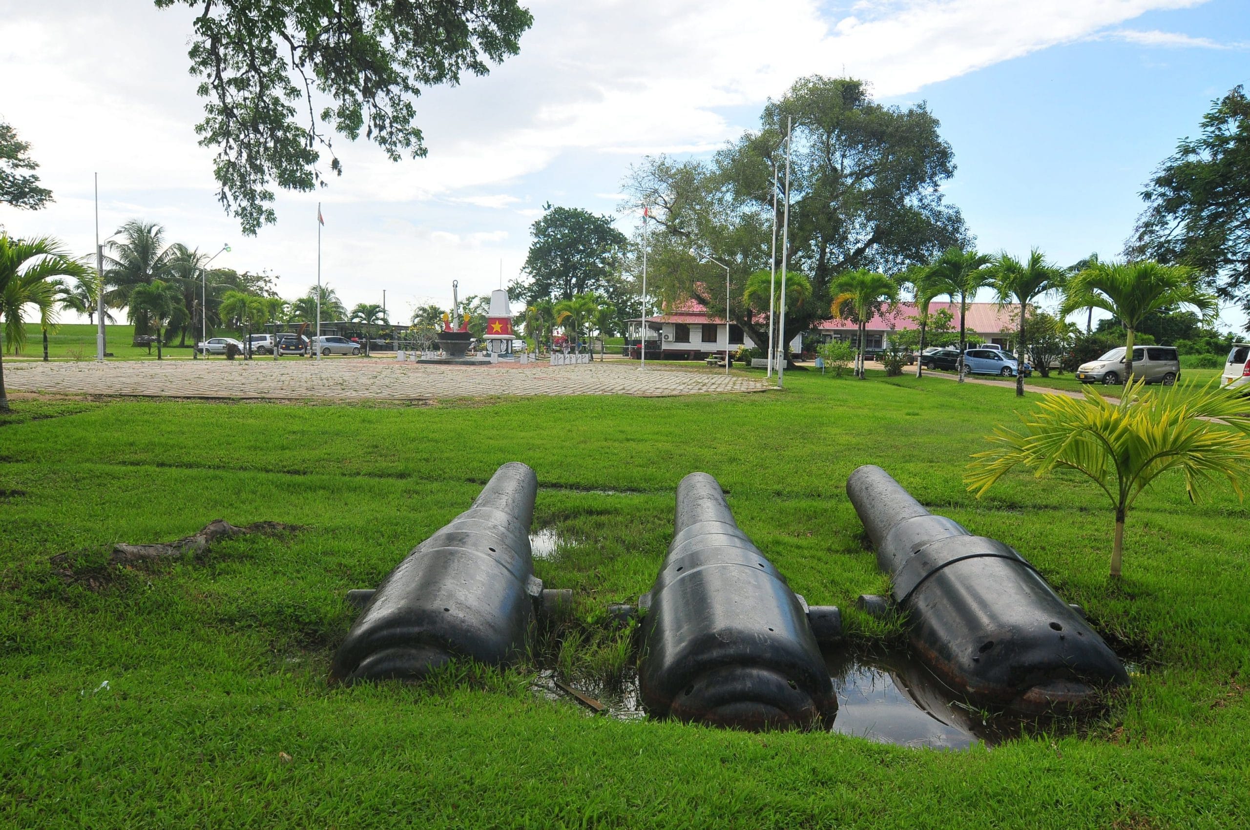 Openluchtmuseum Fort Nieuw Amsterdam in moeilijk vaarwater