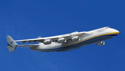 Grootste vliegtuig ter wereld Antonov-225 mogelijk vernietigd door Rusland