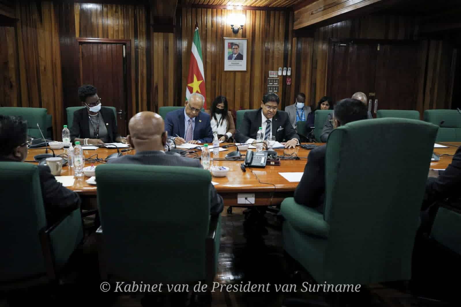 Surinaamse delegatie voert bilaterale gesprekken met Guyanese regering