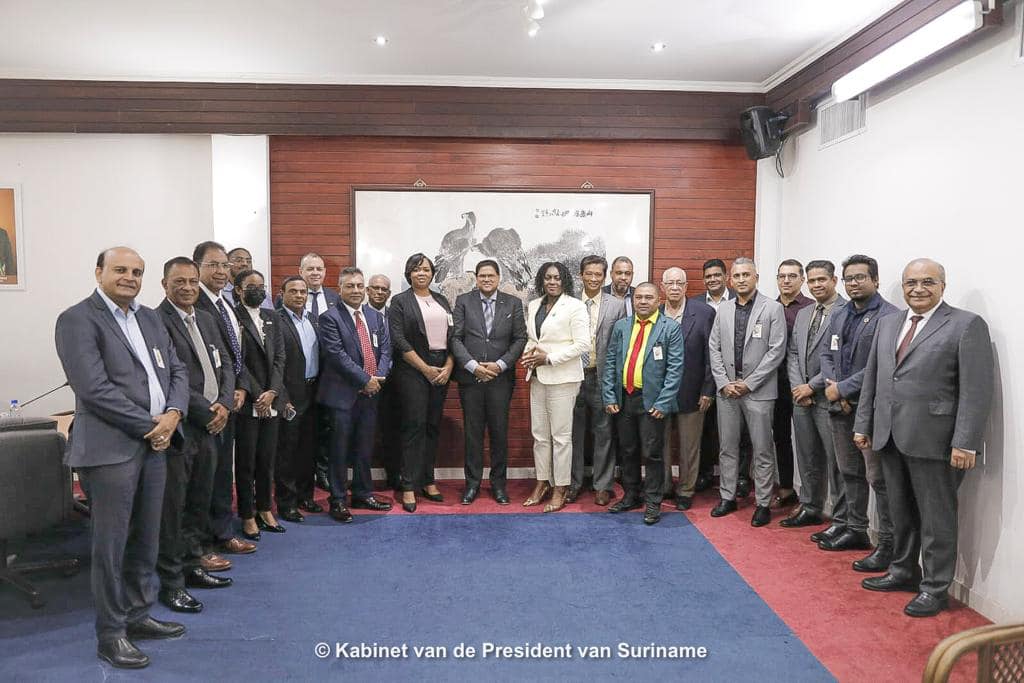 Delegatie VSB en private sector Guyana Limited brengen bezoek aan president Santokhi