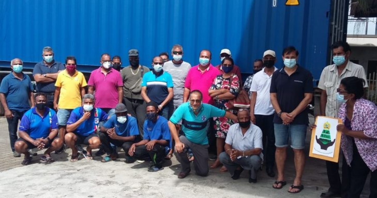 25ste VG Himmat/OHM hulpgoederencontainer aangekomen in Paramaribo