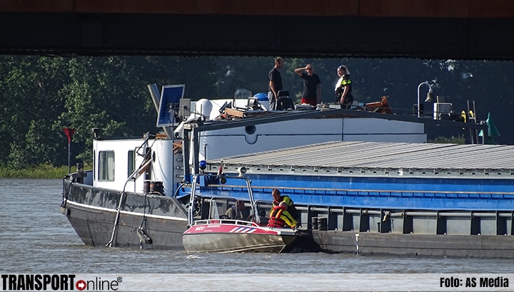 Plezierjacht overvaren door containerschip