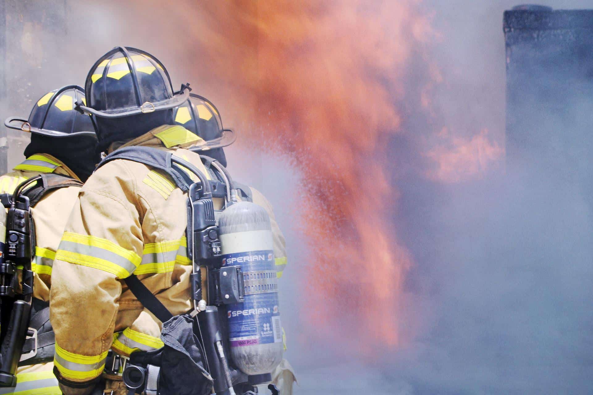 Brandweerman diep bezorgd over gebrek aan woningverzekeringen