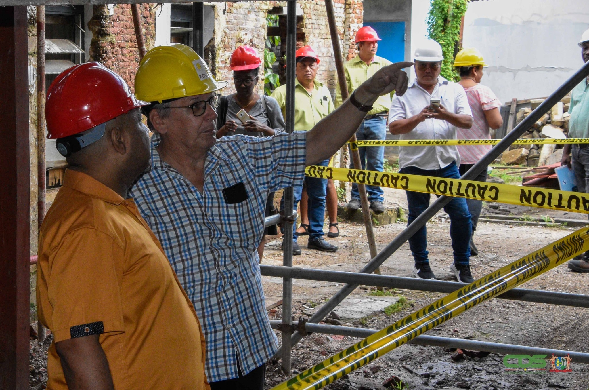 Historische panden Sozavo in binnenstad Paramaribo krijgen opknapbeurt