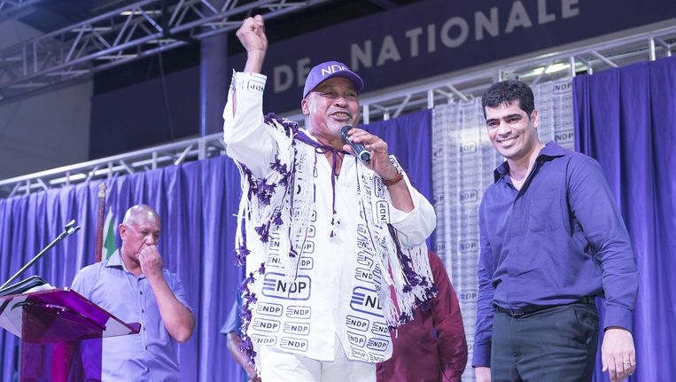 desi bouterse en ashwin adhin