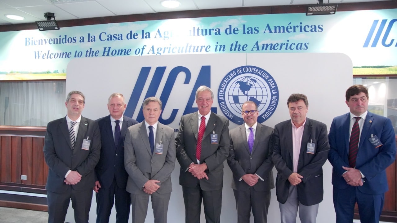 Sewdien naar IICA-meeting in Costa Rica