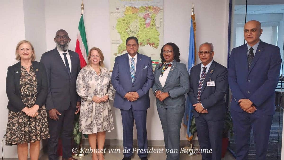 Suriname ondersteunt geassocieerd Caricom-lidmaatschap Nederlandse Antillen