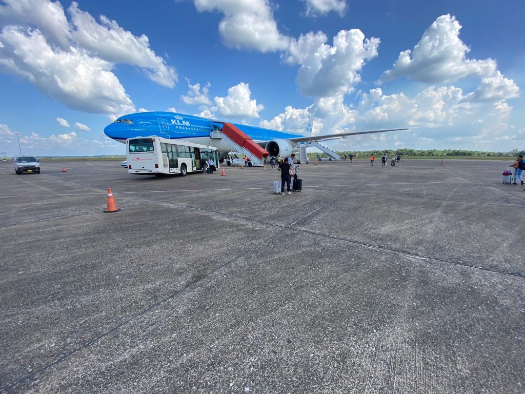 klm 777 zanderij paramaribo vliegtuig