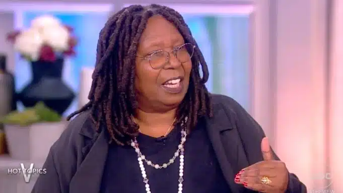 Kritiek op Whoopi Goldberg na herhalen valse Holocaust-opmerkingen