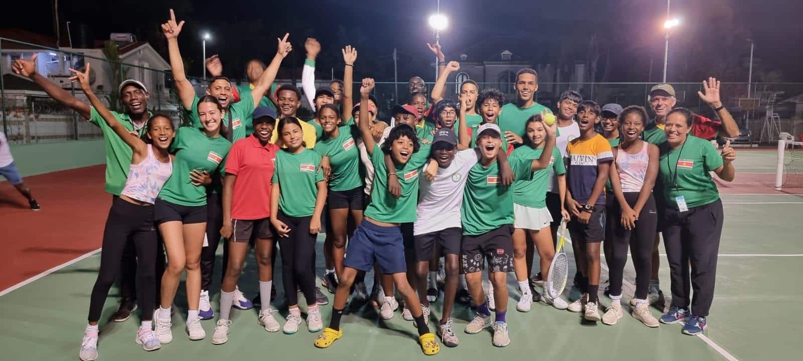 Inter-Guyanese spelen: Suriname volleybalkampioen