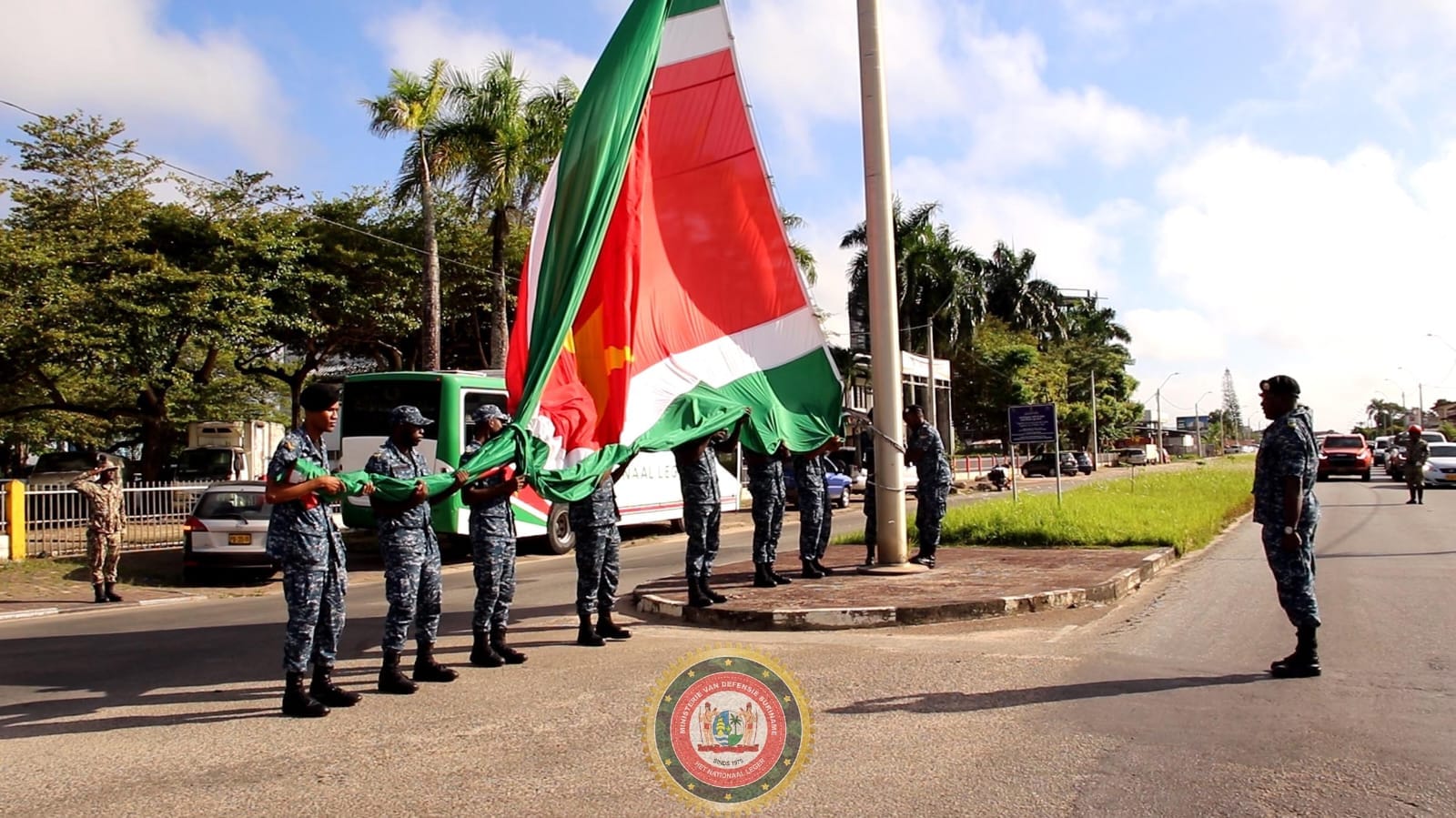 Onafhankelijkheid Suriname is de grootste fout in de geschiedenis van het land, zegt analist