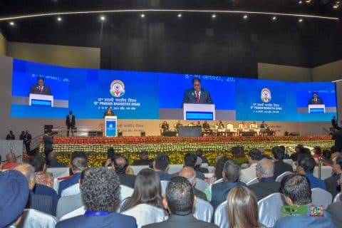 Surinaamse president pleit voor volwassen diasporasamenwerking met India