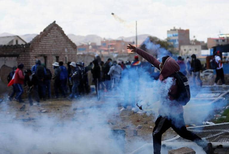 Peru roept de noodtoestand uit in Lima vanwege protesten