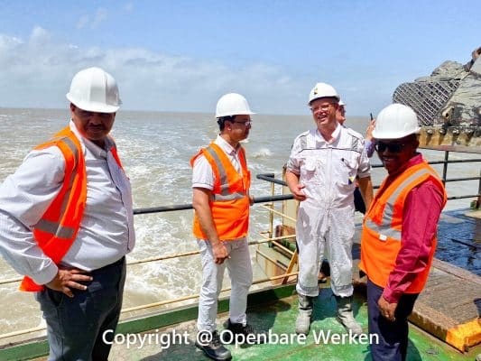 Suriname River Dredging Project verloopt goed