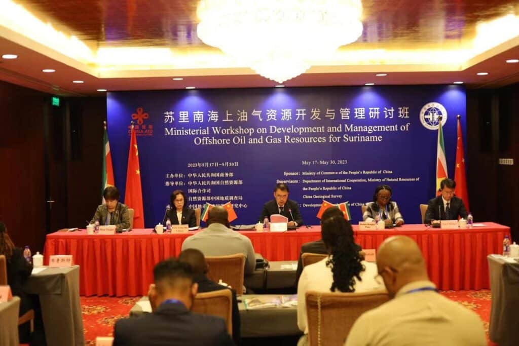 Surinaamse delegatie in China voor ‘Ministerial Workshop on Development and Management of Offshore Oil and Gas Resources for Suriname”