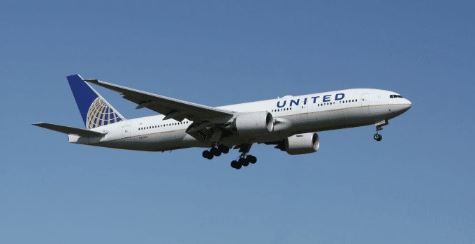 United Airlines neemt massaal monteurs aan vanwege verwacht tekort aan vliegtuigtechnici