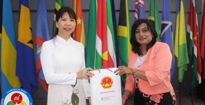 Ambassadeur Vietnam en minister Kuldipsingh bespreken mogelijkheden voor ondernemerschap