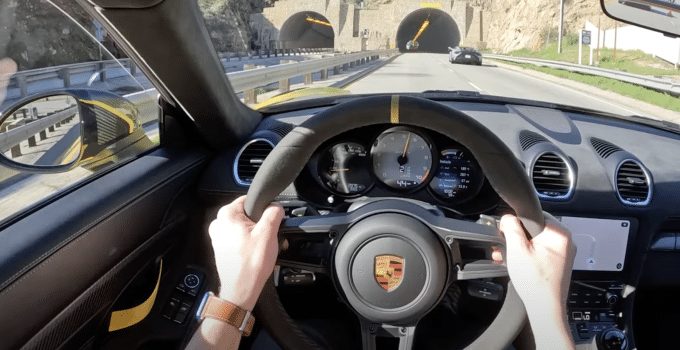 De Porsche Cayman GT4 RS is de ultieme sportauto van dit moment