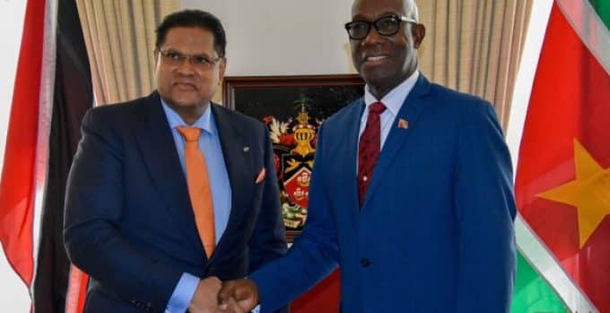 Suriname en Trinidad tekenen intentieverklaring om energiesamenwerking vorm te geven