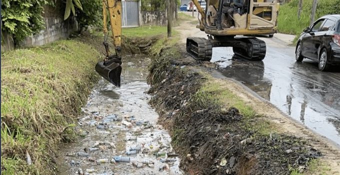 Ziekterisico’s door verwaarloosde sloten en bermen in Paramaribo en districten