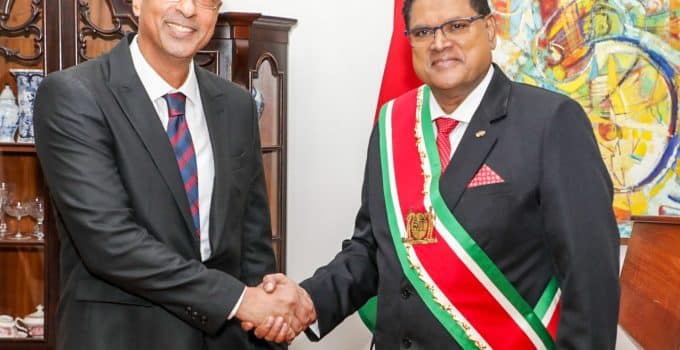 Manodj Hindori nieuwe Surinaamse diplomaat in Turkije