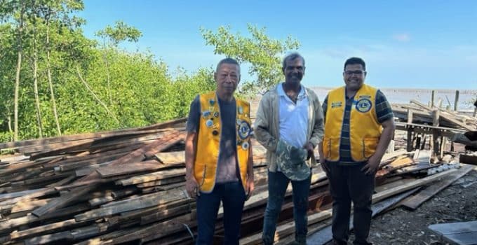 Lions Club Paramaribo Central zet zich in voor Mangrove Project te Weg Naar Zee