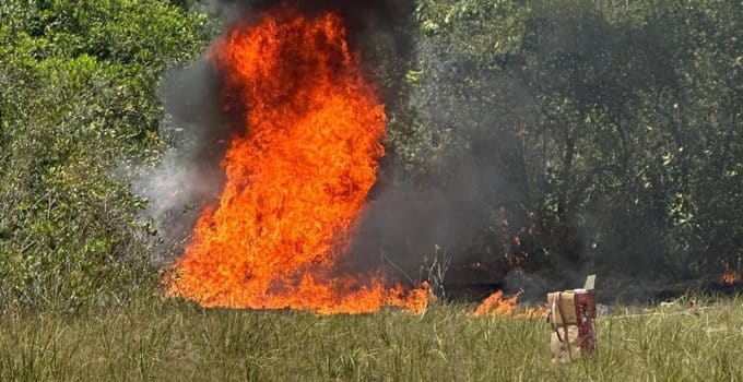 Operatie “Illegale landingsbaan” onthult criminele drugsorganisatie in Suriname