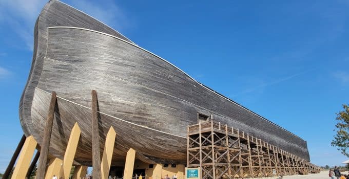 Mogelijke ontdekking van Noach’s ark in Turkije veroorzaakt spanning en twijfel bij wetenschappers