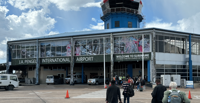 suriname zanderij paramaribo JAP airport luchthaven2