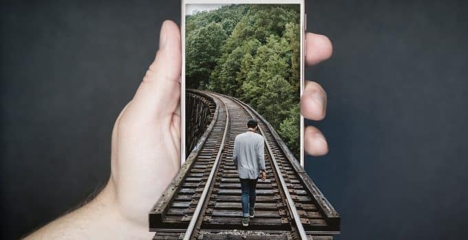 Man uit Paramaribo verdacht van diefstal mobiel eigen vriendin