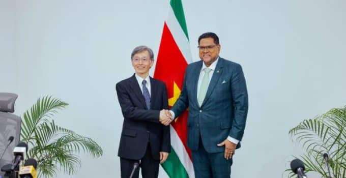 Het IMF, de president en de gewone Surinamer