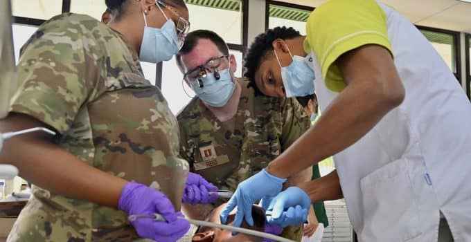 Medisch team Amerikaanse luchtmacht bezoekt Suriname voor de tweede keer