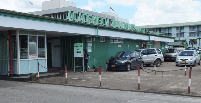 Tijdelijke sluiting hoofdingang AZP voor asfalteringswerkzaamheden