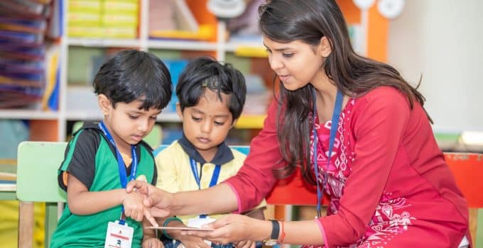 school kinderen lerares docent leerkracht