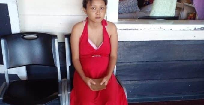 Vermist: Novi Nawawi, moeder van 8 maanden oude baby