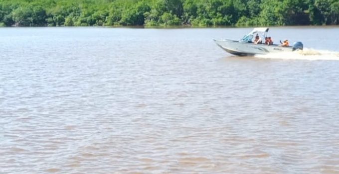 Suriname flirt met Guyana over brug over Corantijnrivier, maar Guyana maakt geen grappen over visvergunningen