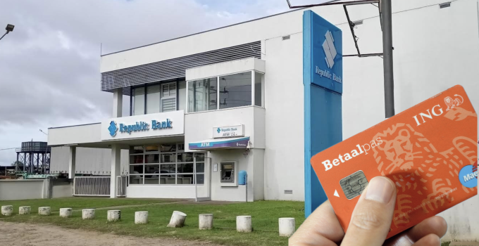 Nederlandse toerist belandt zonder geld in Suriname nadat ATM van Republic Bank pasje inslikt