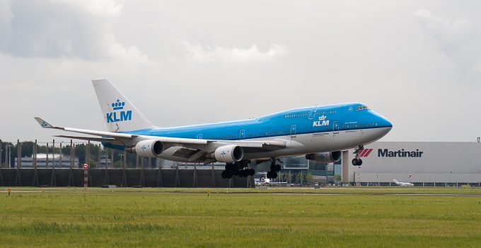 klm vliegtuig schiphol boeing 747 airport