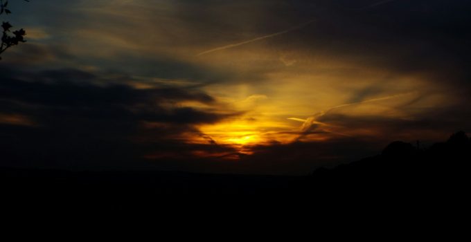 lucht aarde hemel wolken zon