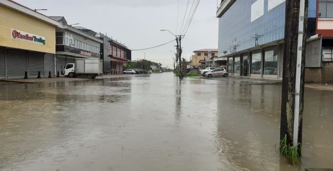 Suriname heeft wel half miljard USD voor onnodige brug, maar geen geld voor pompgemalen