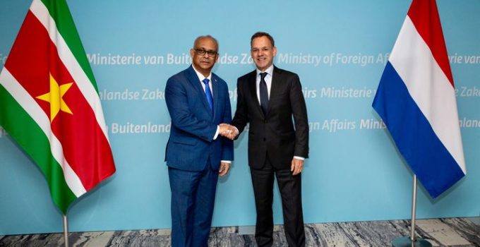 Nederland en Suriname versterken bilaterale samenwerking tijdens ontmoeting in Den Haag