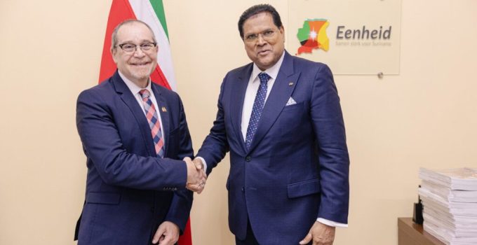 Ambassadeur Mark Berman beëindigt missie in Suriname na vruchtbare ontmoeting met Santokhi