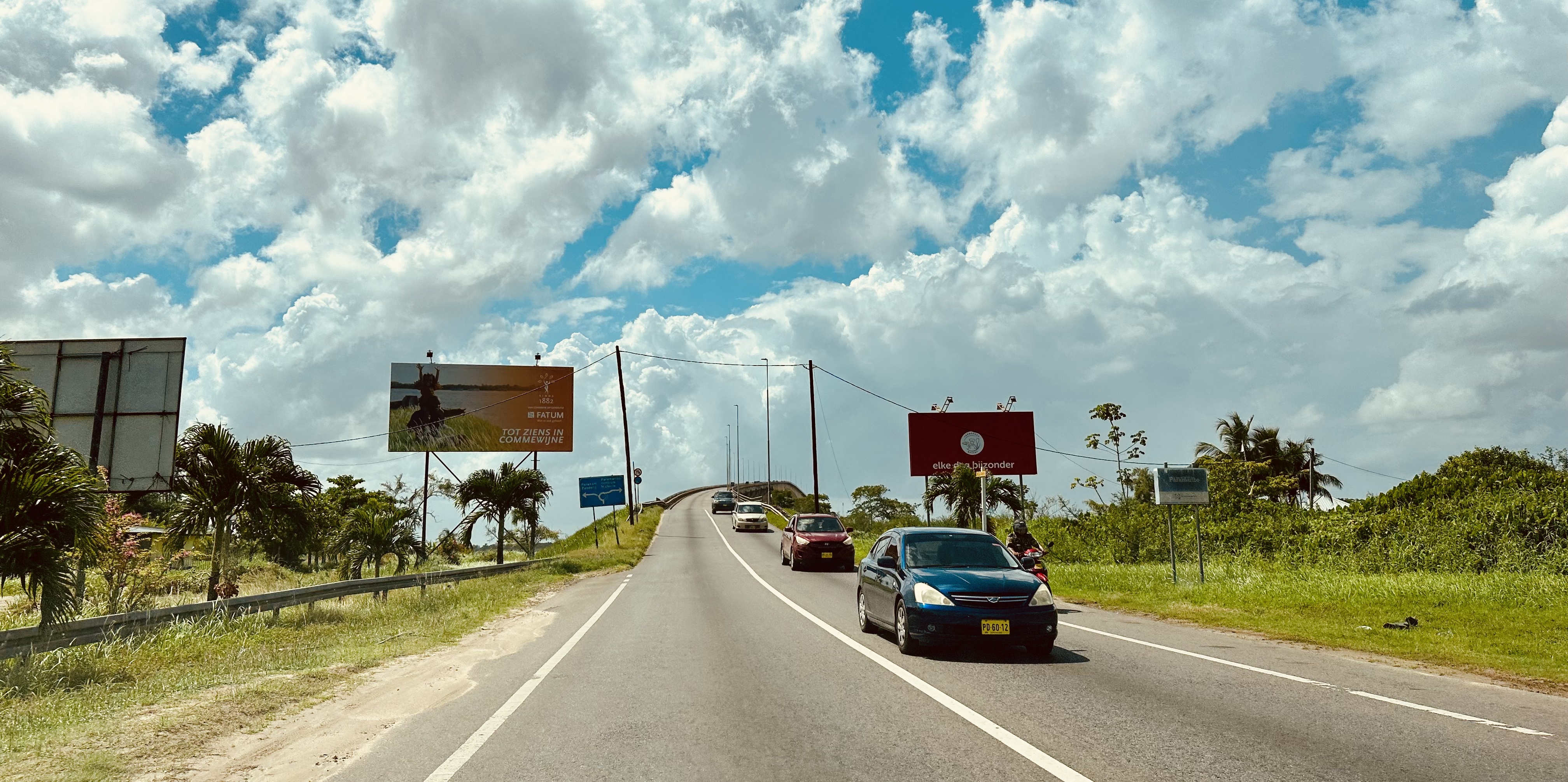 commewijne verkeer suriname paramaribo bosje wijdenbosch brug